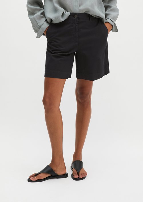 Chino shorts model Lande wide — Deep Night Blue