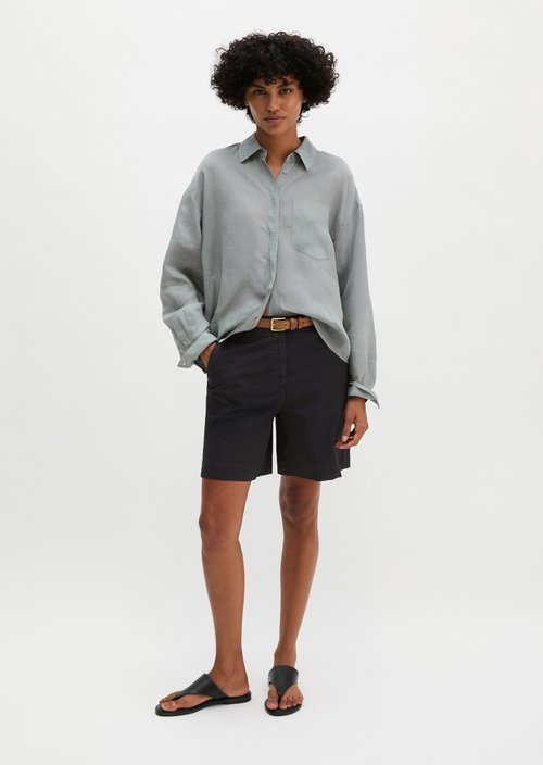 Chino shorts model Lande wide — Deep Night Blue
