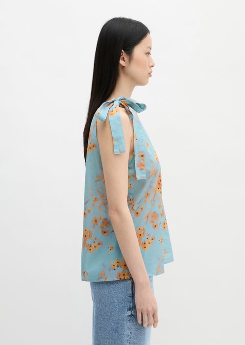 Relaxed sleeveless blouse — Medium Blue