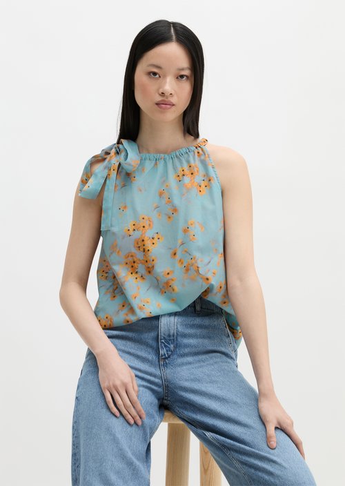 Relaxed sleeveless blouse — Medium Blue