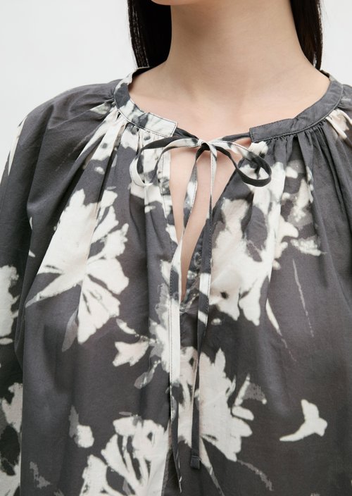 Relaxed blouse — Dark Grey