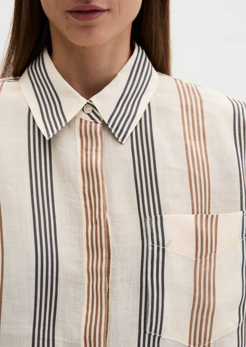 Blusa regular Light Brown en vista detallada