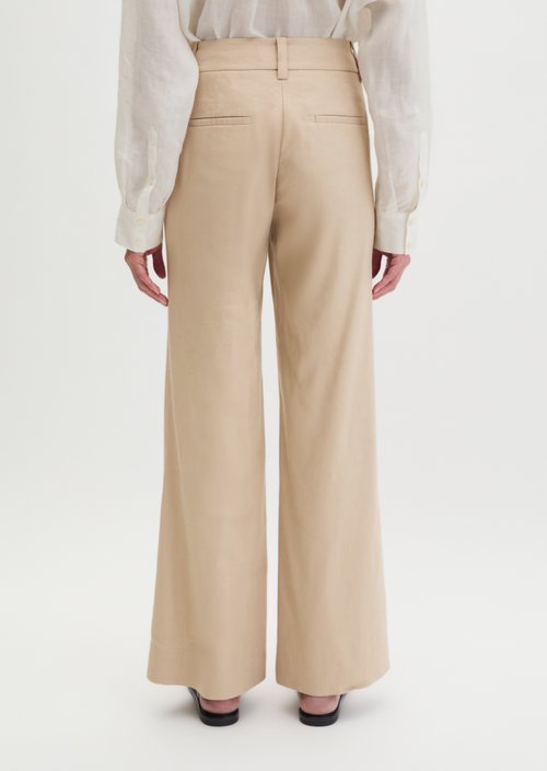 Chino flared — Sandpaper (alternate view)