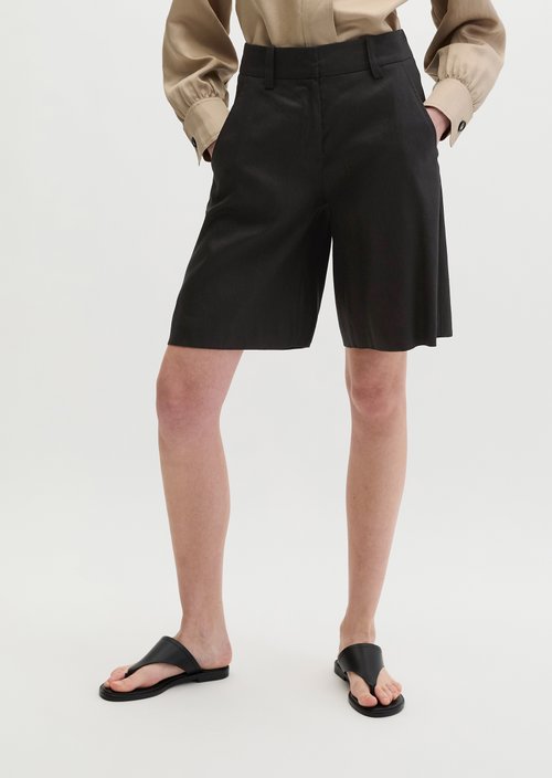 Chino shorts flared — Black