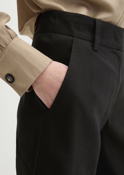 Chino shorts flared — Black