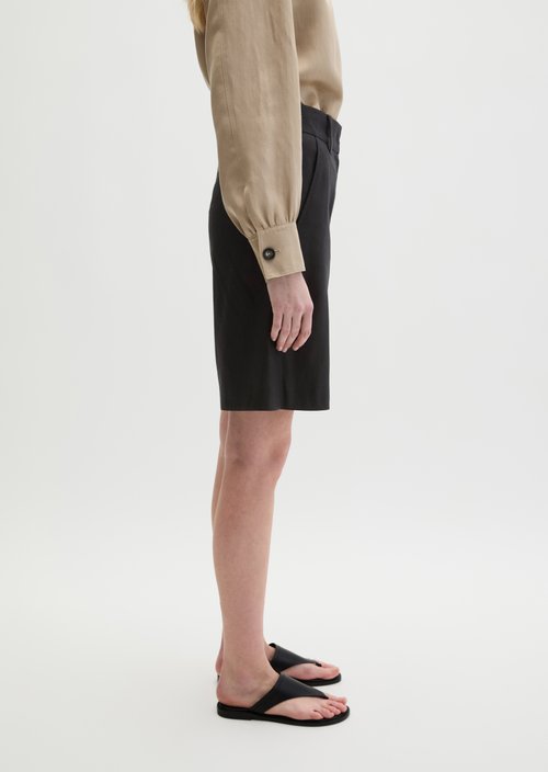 Chino shorts flared — Black