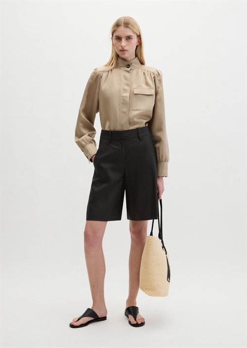 Chino shorts flared — Black