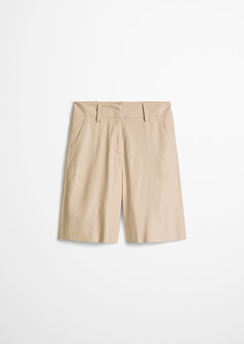 Chino shorts flared — Sandpaper