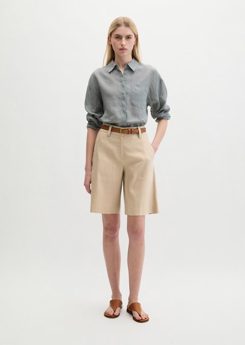 Chino shorts flared — Sandpaper