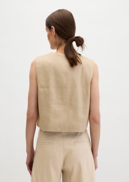 Cropped suit vest — Sandpaper