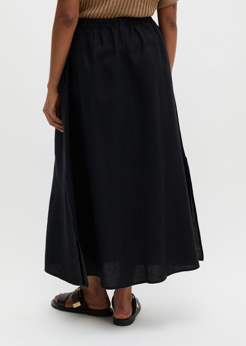 Long linen skirt A-shape — Black