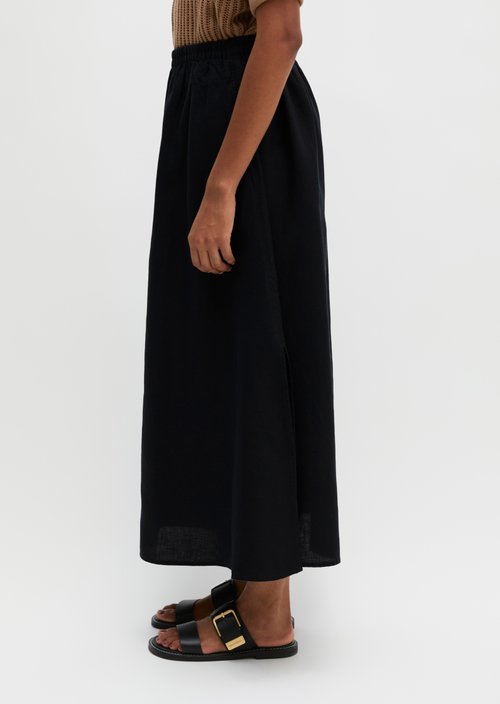 Long linen skirt A-shape — Black