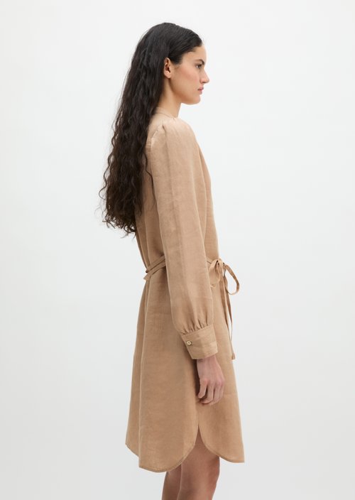 Loose linen dress — Sandpaper