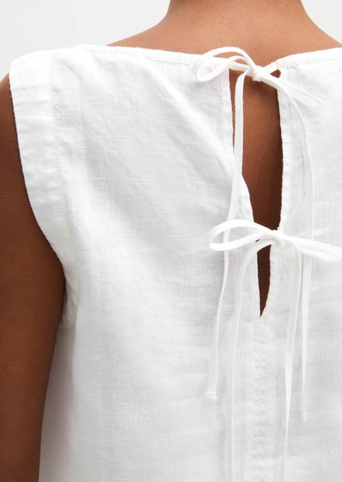 Ärmellose Leinenbluse regular White in Detailansicht