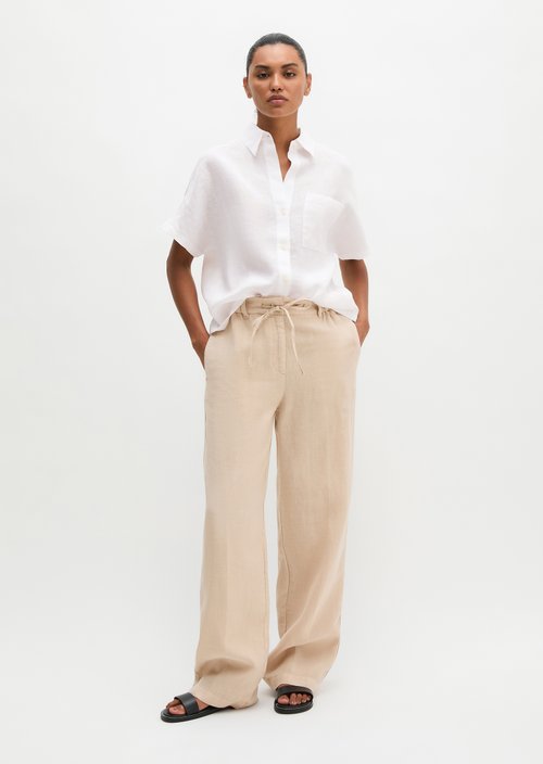 Regular short-sleeved linen blouse — White
