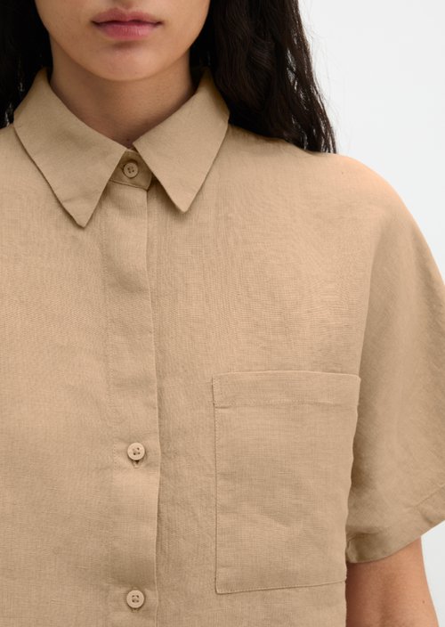 Regular short-sleeved linen blouse — Sandpaper