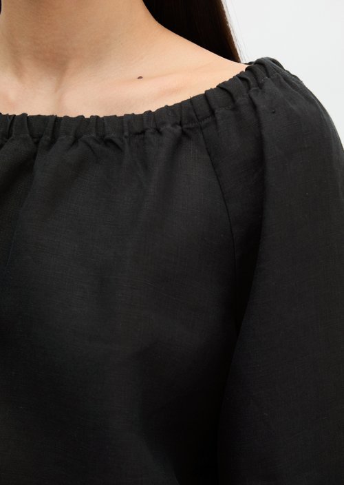 Linen cream blouse regular — Black