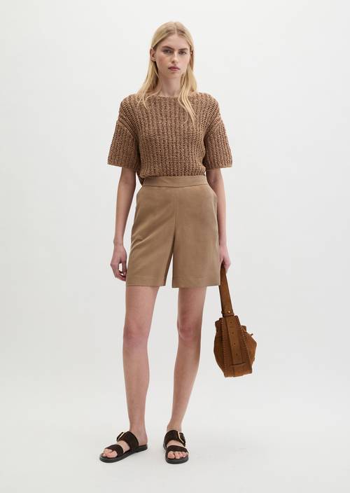 Short pull-on droit Burnt Brown en vue de face