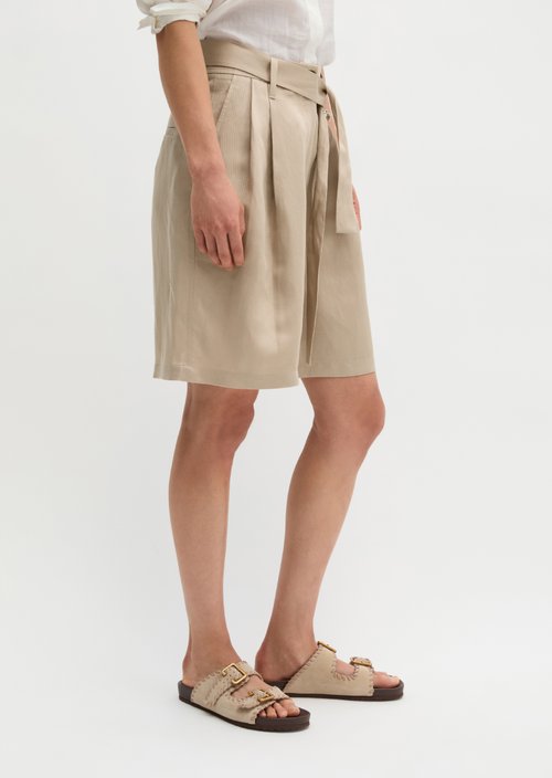 Pleated shorts tailored — Sandpaper