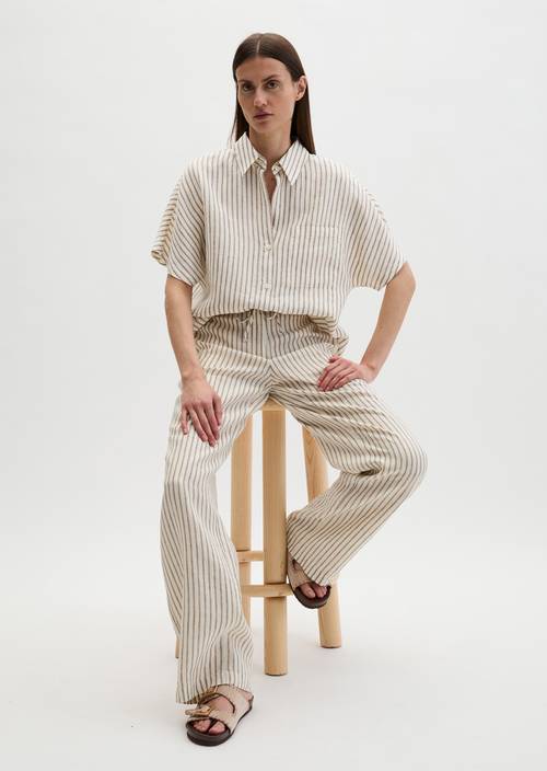 Leinenbluse regular Medium Brown in Frontalansicht