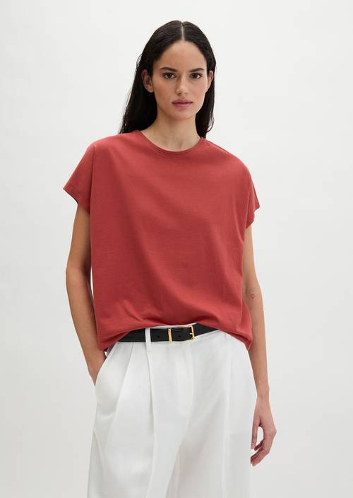 Tričko regular Tall Poppy v předním pohledu