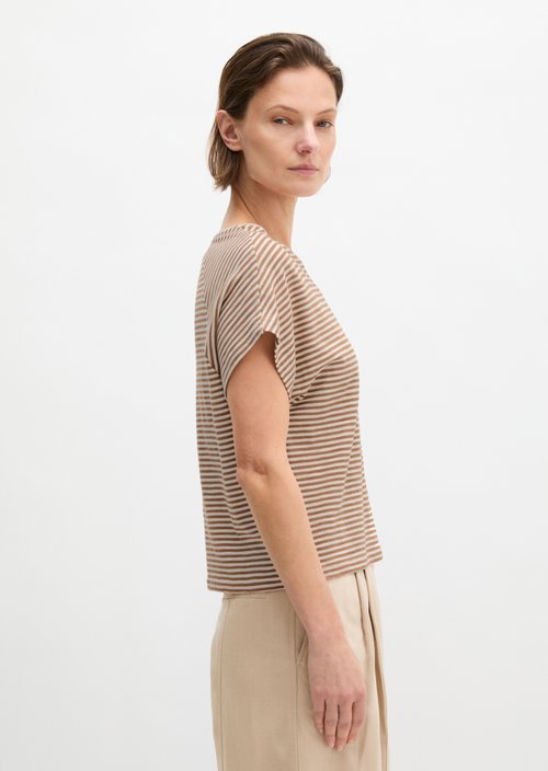 Gestreiftes T-Shirt regular — Medium Brown