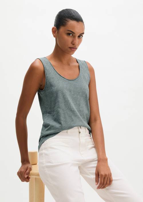 Top regular Quiet Sea in Frontalansicht