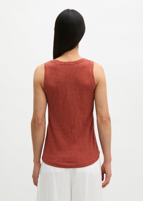 Top regular — Tall Poppy