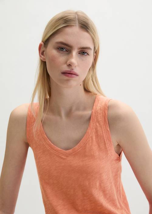 Top regular Warm Orange in Frontalansicht