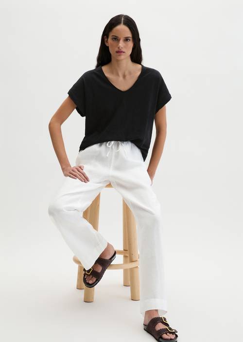 Camiseta suelta Black en vista frontal