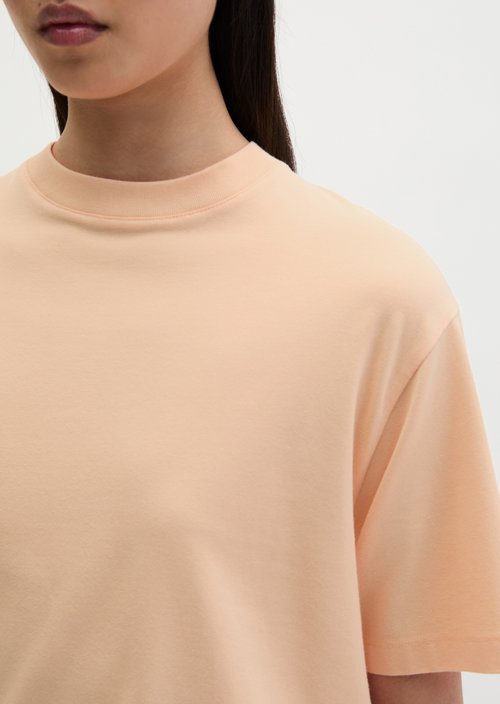 Relaxed T-shirt — Soft Peach