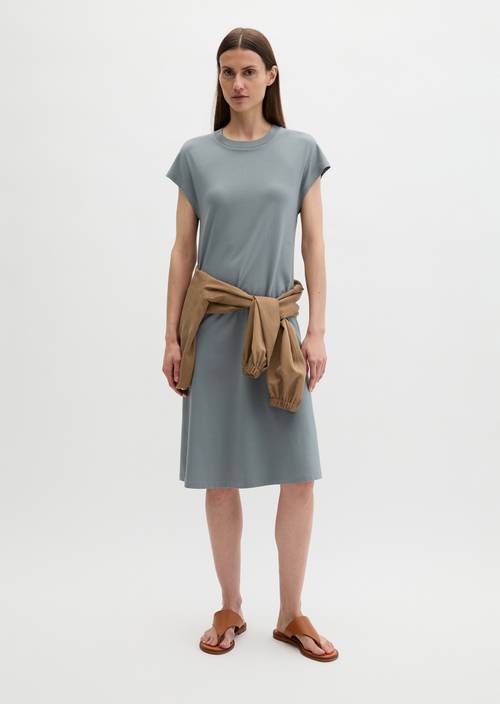 Vestido jersey regular Quiet Sea en vista frontal