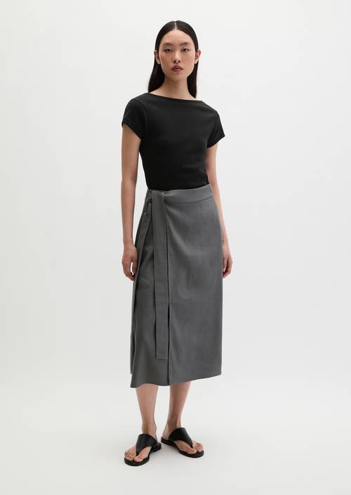 T-Shirt slim Black in Frontalansicht