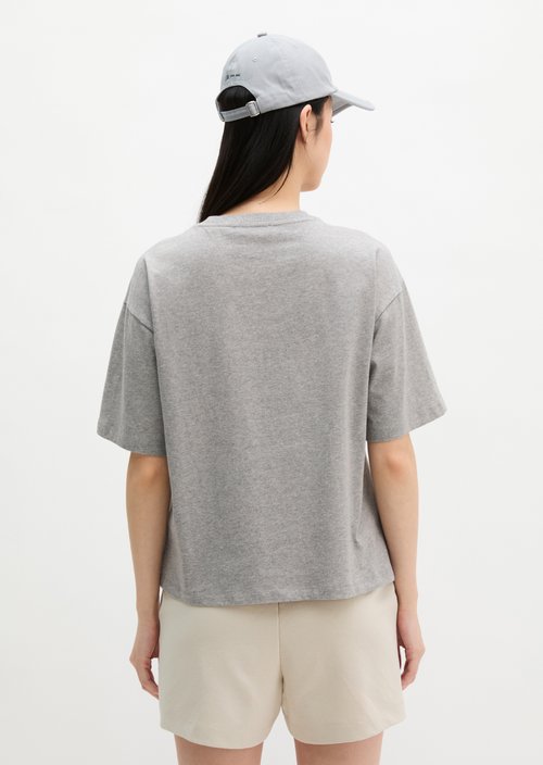 MOP Club '67 T-shirt, oversized, back print — Light Grey