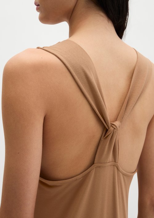 Shaped jersey dress with knot detail — Burnt Brown