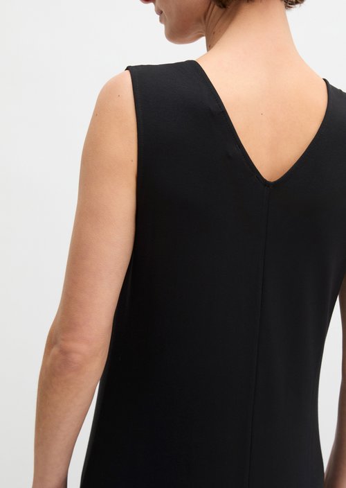 V-neck jersey dress shaped — Black