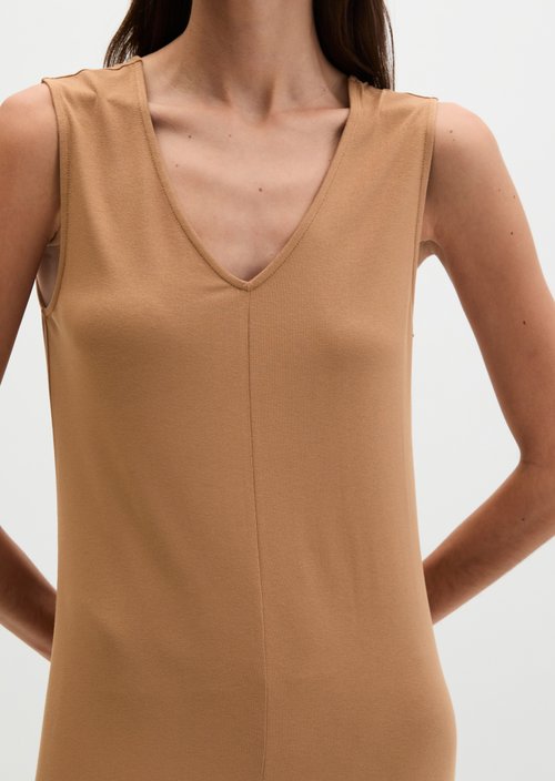 V-neck jersey dress shaped — Burnt Brown