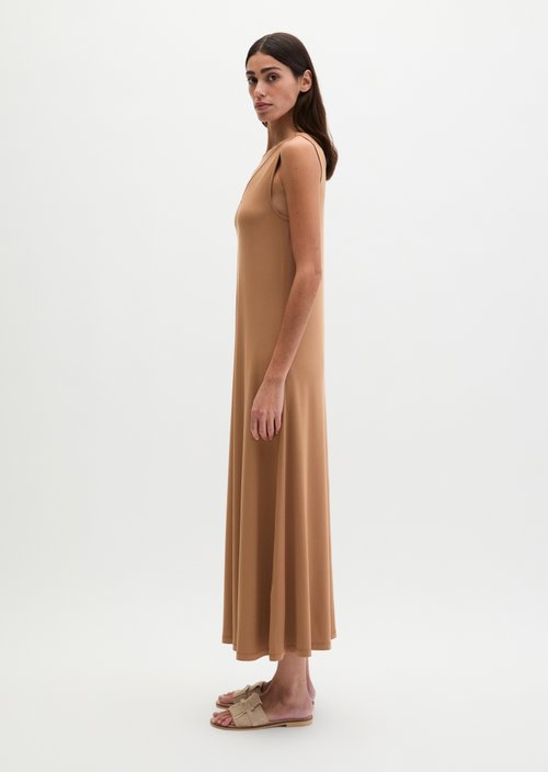 V-neck jersey dress shaped — Burnt Brown