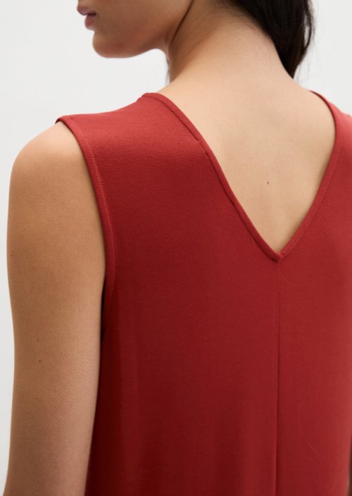 V-neck jersey dress shaped — Tall Poppy