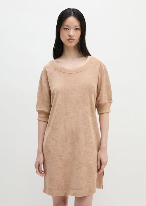 Loose terry cloth dress — Sandpaper