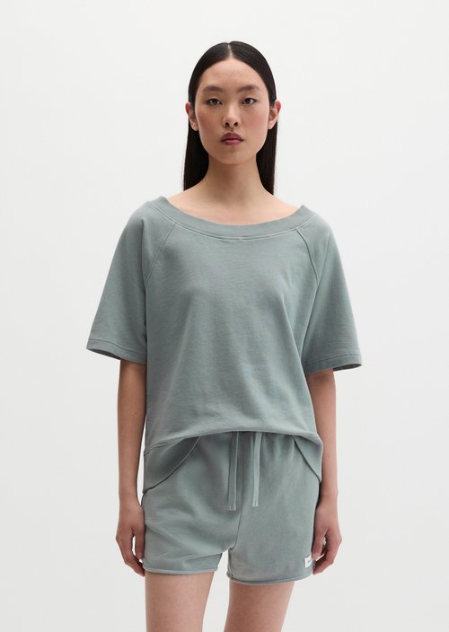 Regular short-sleeved sweatshirt — Quiet Sea