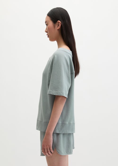Regular short-sleeved sweatshirt — Quiet Sea