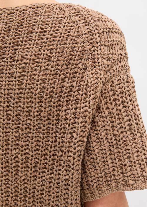 Short sleeve knitted sweater boxy Burnt Brown in detail view