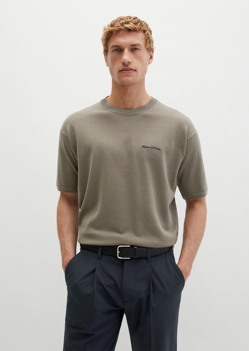 Travel Collection short-sleeved sweater — Frozen Taupe