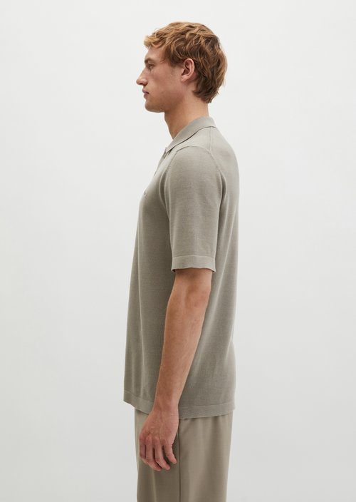 Knitted polo shirt DFB Travel Collection — Frozen Taupe