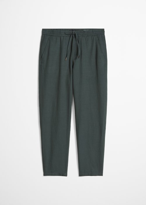 Chino model Belsbo Jogger relaxed — Mangrove