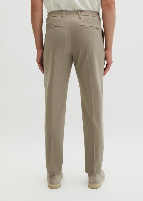 Pants Model Morot Jogger DFB Travel Collection — Frozen Taupe