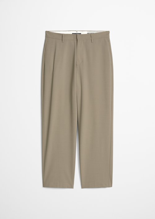 Trousers Model Mossbo Travel Collection — Frozen Taupe