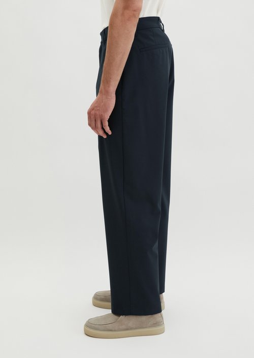 Trousers Model Mossbo Travel Collection — Deep Night Blue