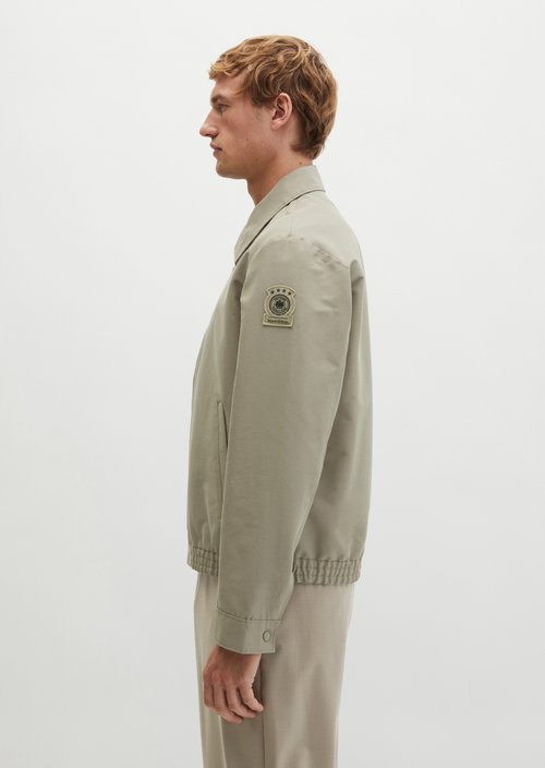 DFB Travel Collection zipper jacket — Frozen Taupe